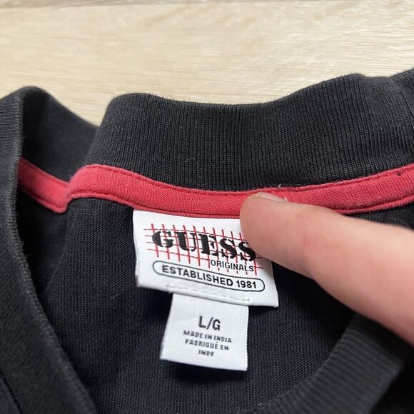 Guess Georges Marciano Vintage T-shirt Large Around The World Made In USA 1989 - Picture 6 of 8